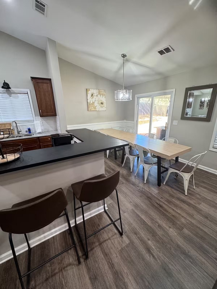 Furnished Finder property 925326_1 photo 9