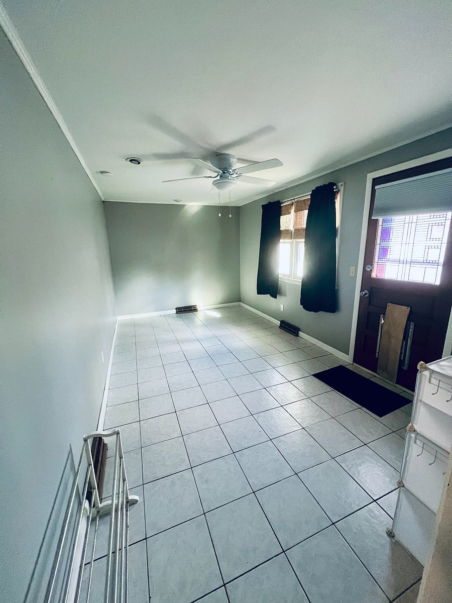 Bonus room off kitchen