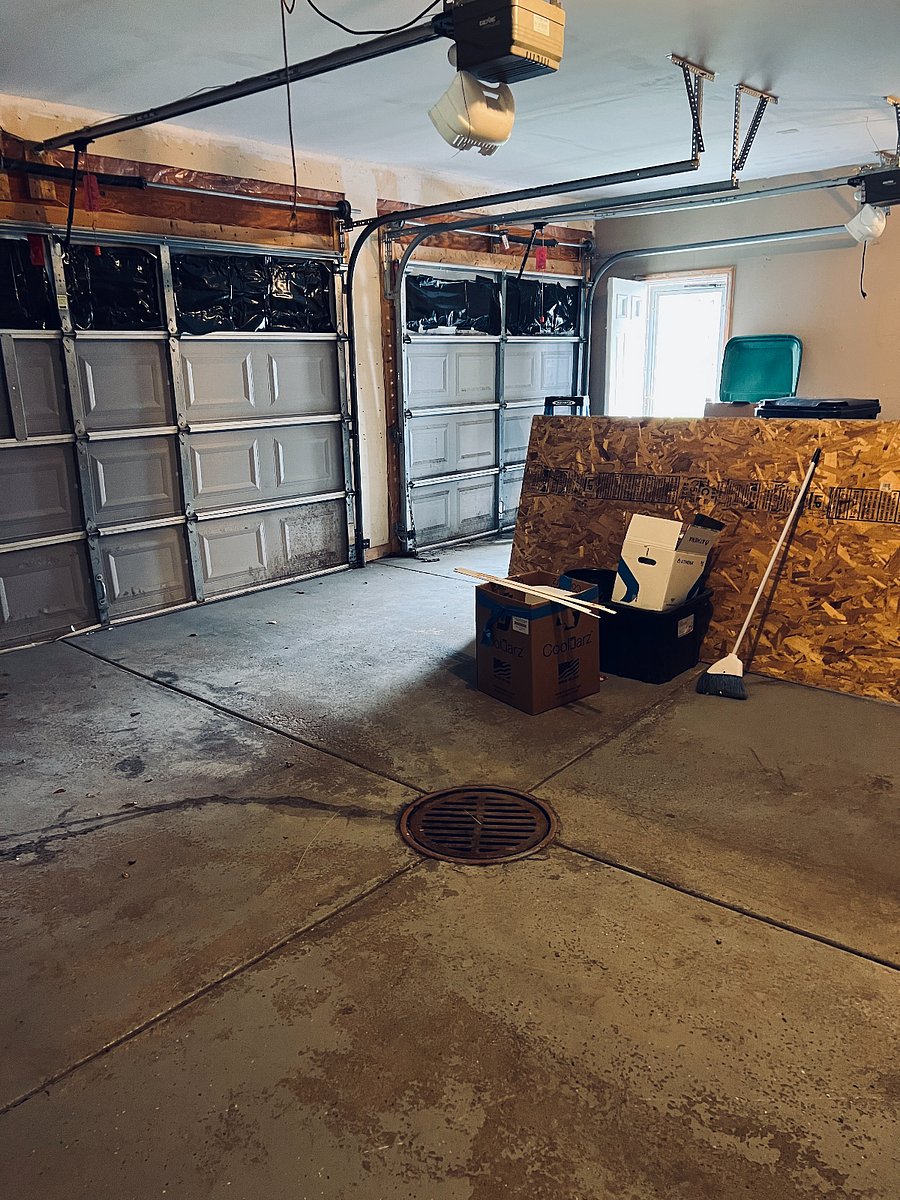 3 car garage with remote openers