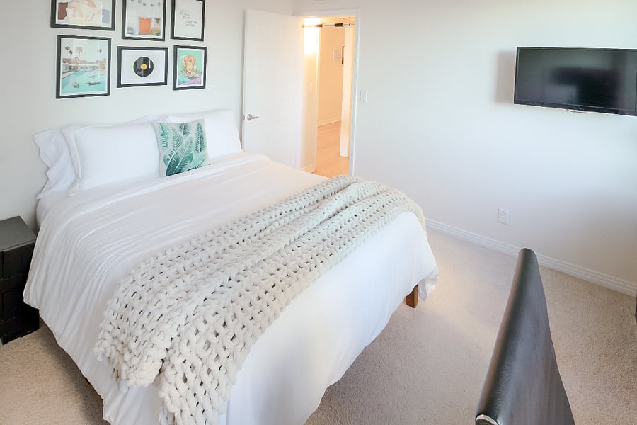 2nd bedroom