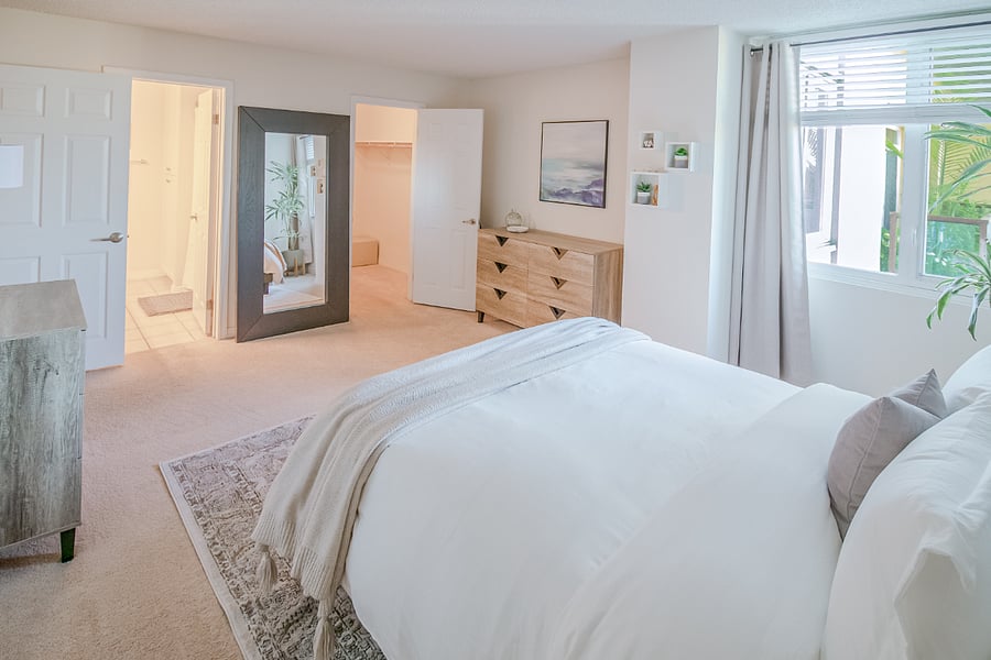 Primary suite