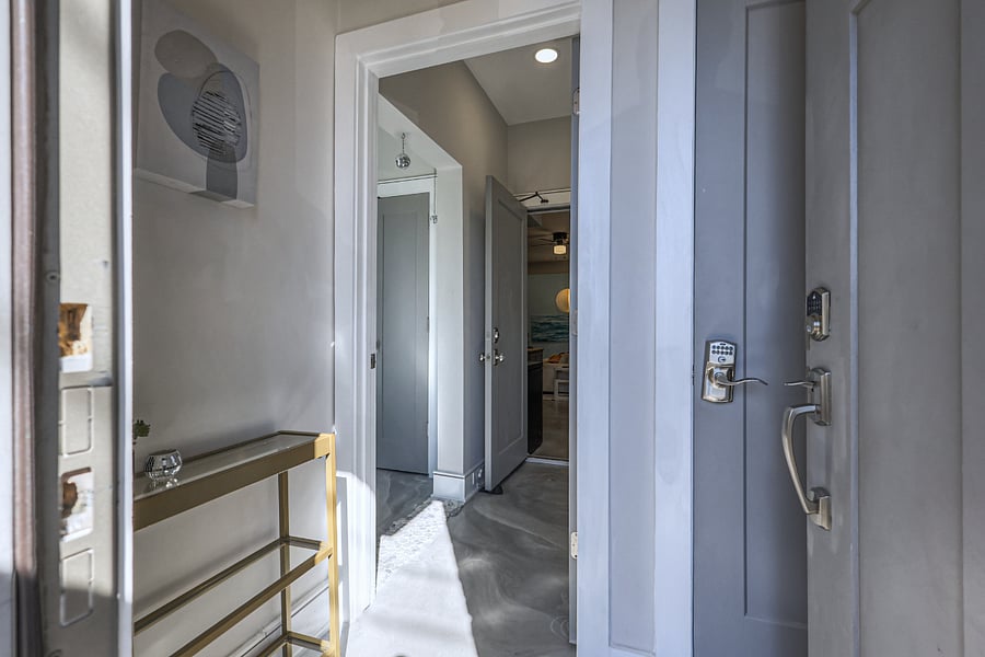 Private, modern retreat with easy access and secure entry. There is a "Unit 1" and a "Unit 2" in this building, so you will hear some noise going both ways.