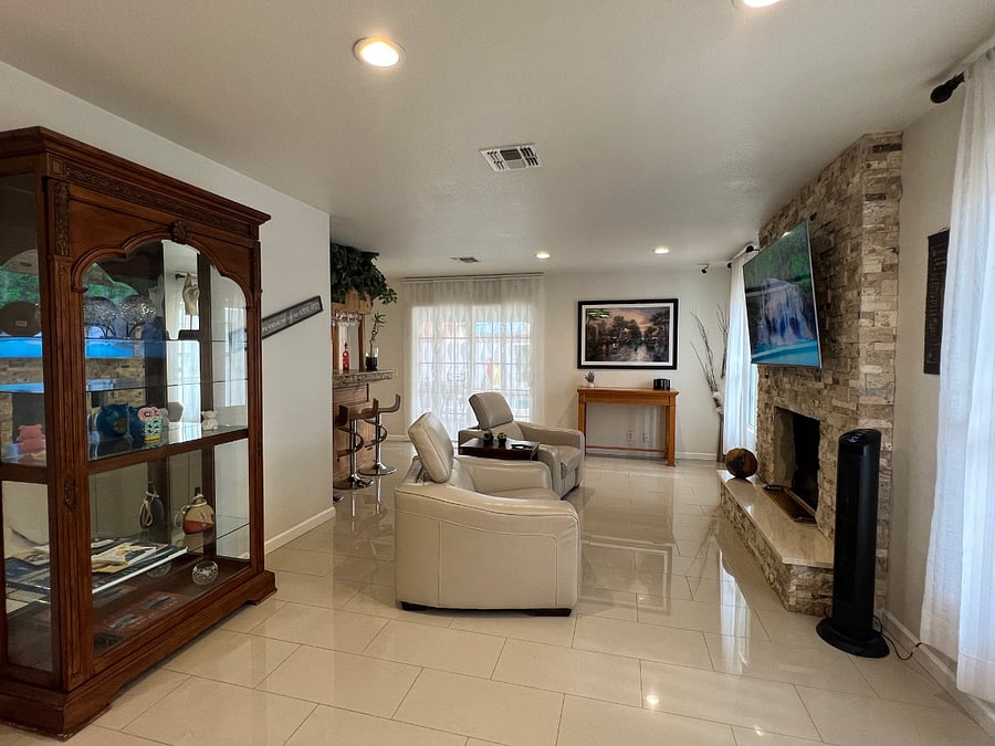 Furnished Finder property 925602_1 photo 14
