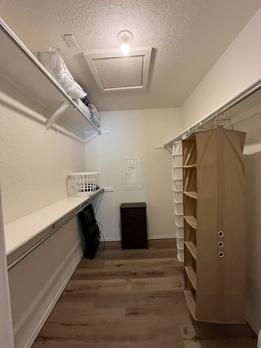 Closet - Master Room