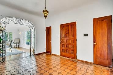 Furnished Finder property 925682_1 photo 53