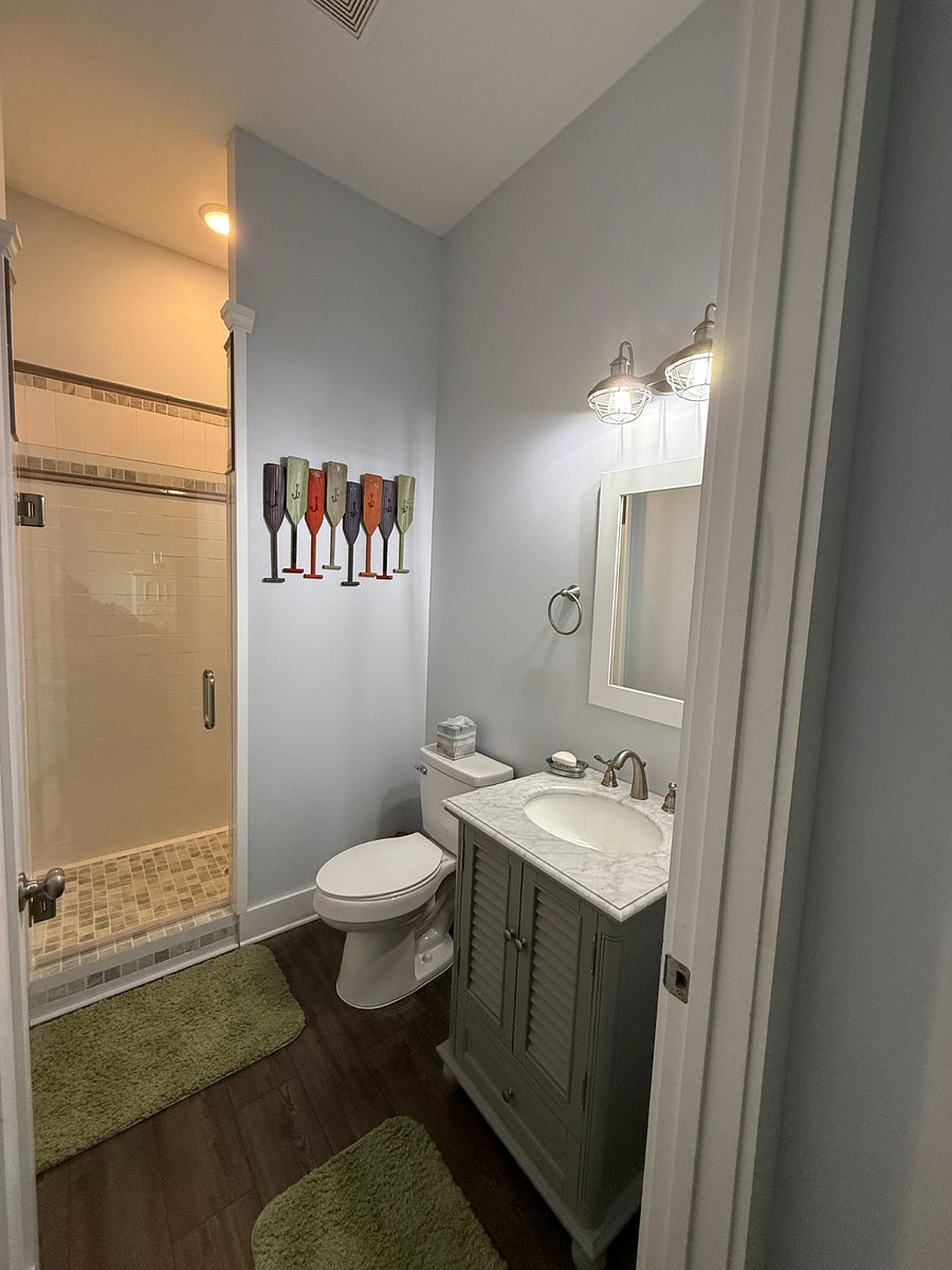 Queen Bedroom Bathroom with walk in shower