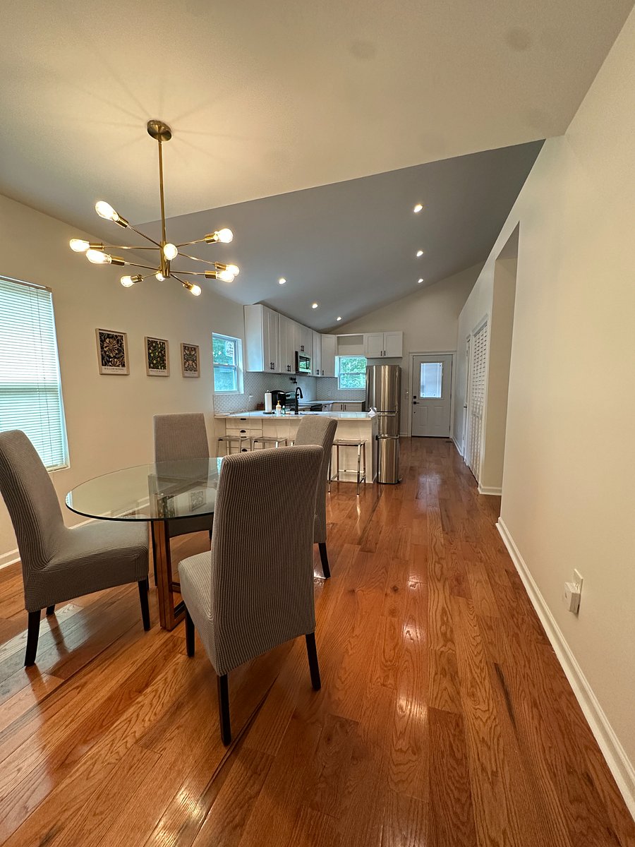 Dining room / Kitchen