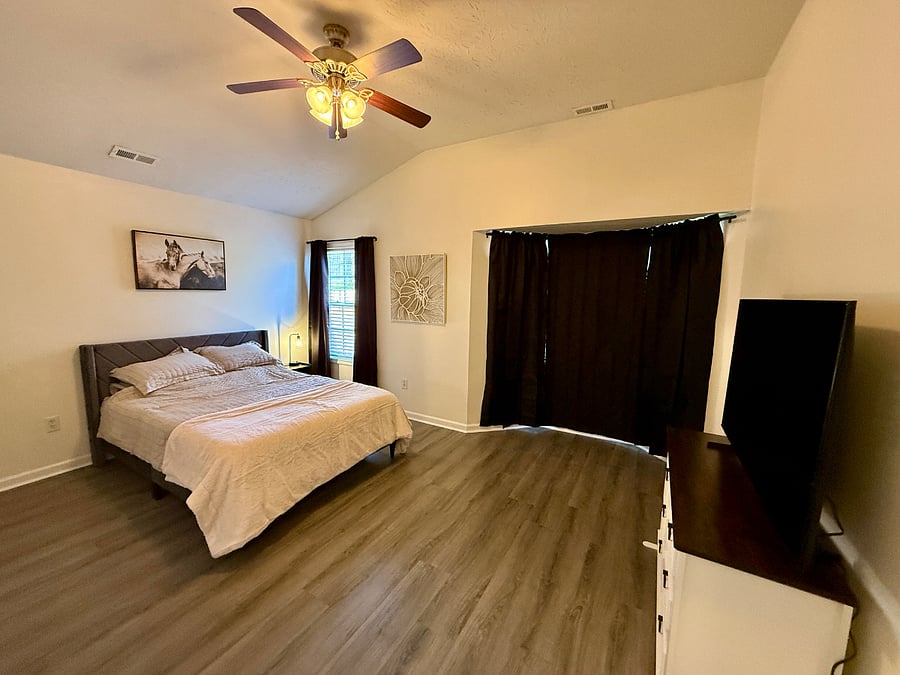Furnished Finder property 925774_1 photo 21