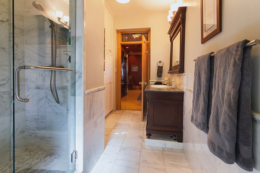 Downstairs BR Pic-1