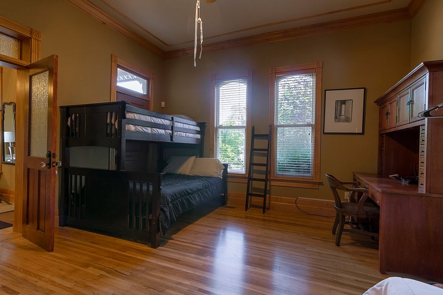 Downstairs Bunk Room Pic-1