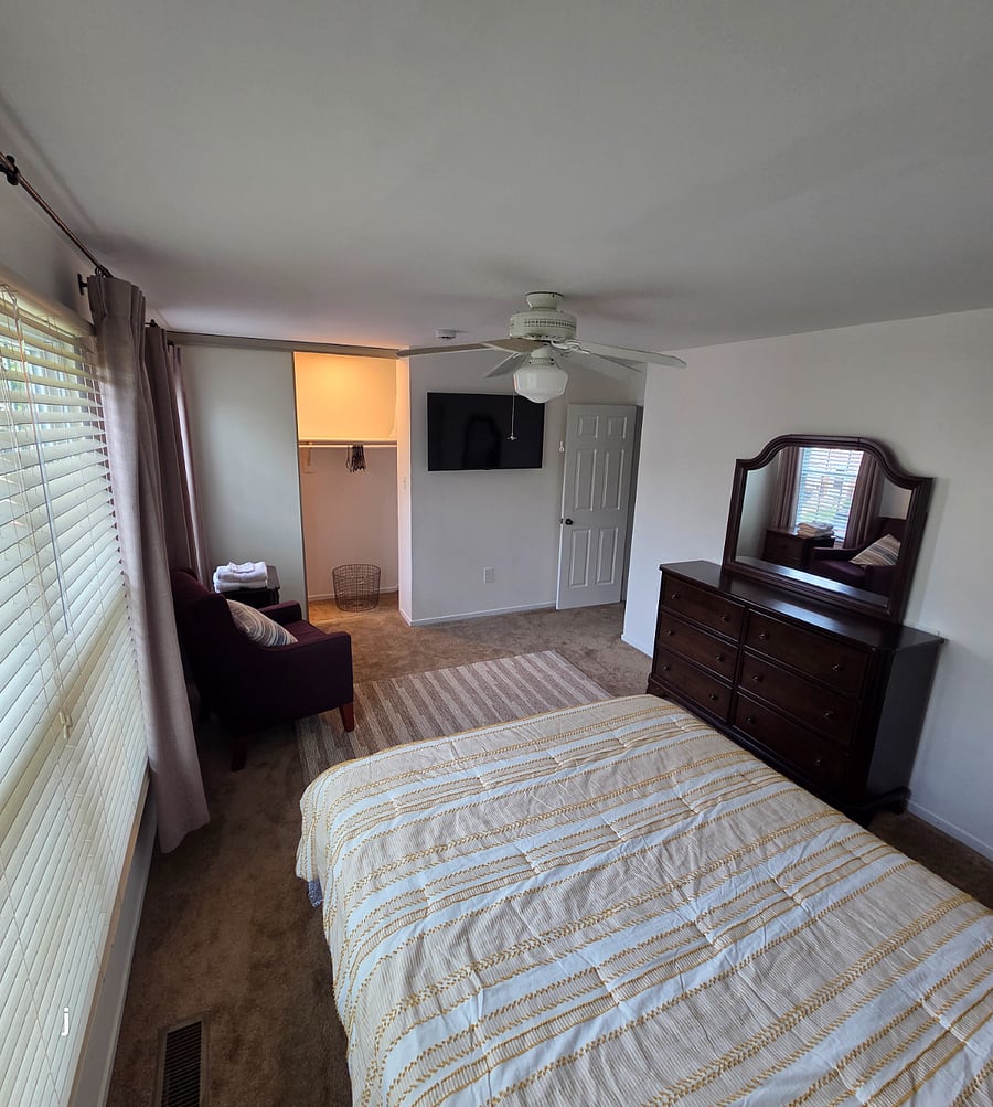 Furnished Finder property 925828_1 photo 29