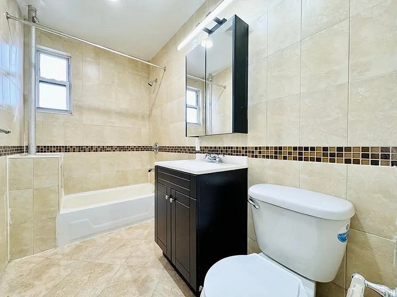 Furnished Finder property 925941_1 photo 10