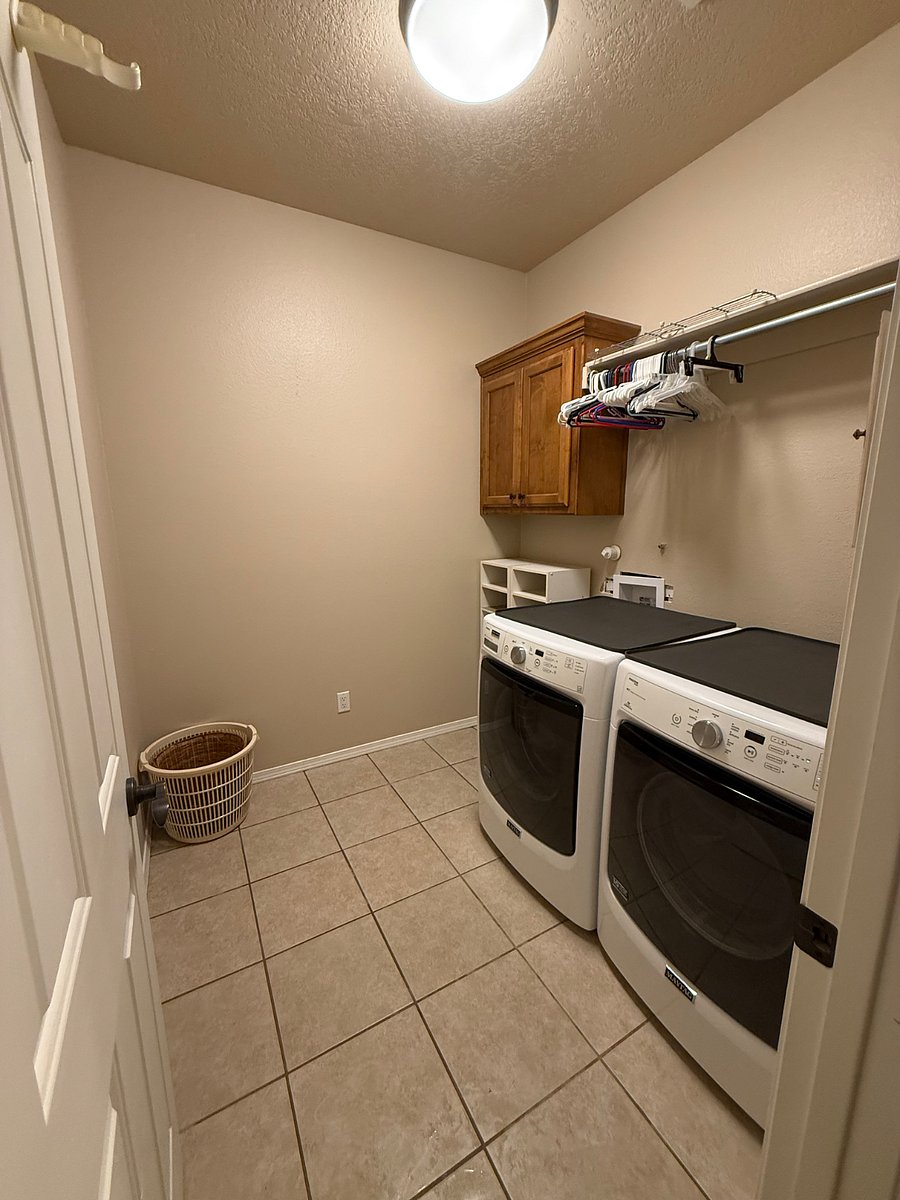 Furnished Finder property 926004_1 photo 9