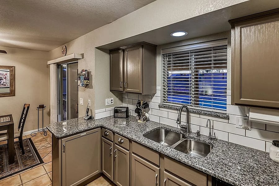 Furnished Finder property 926063_1 photo 8