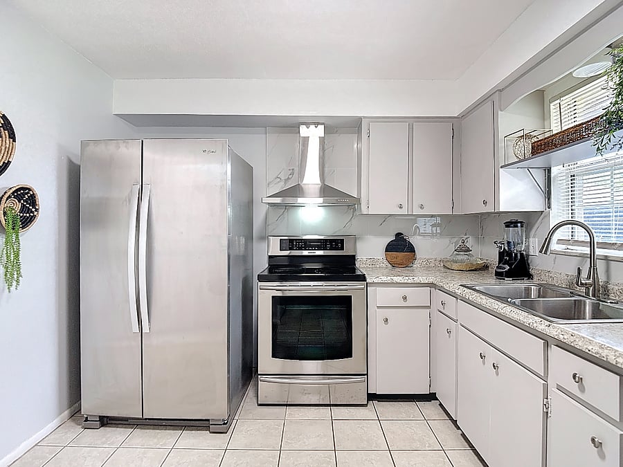 Furnished Finder property 926101_3 photo 9