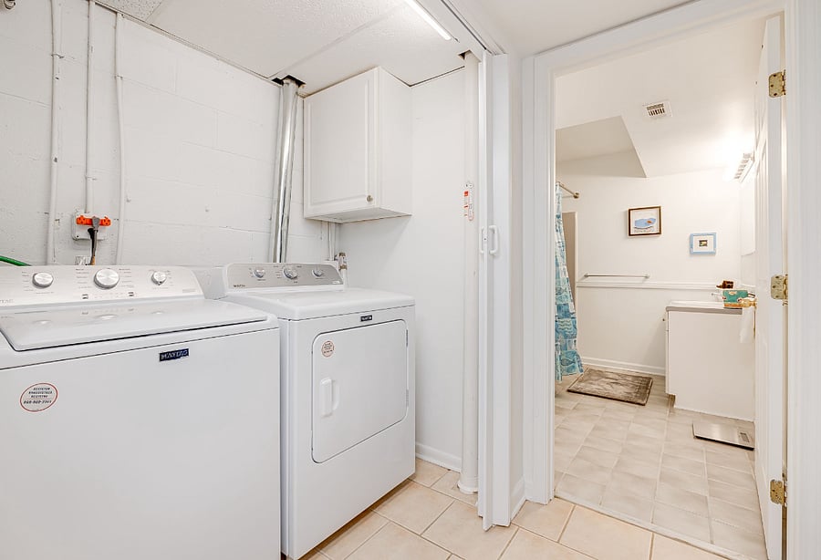 Lower Level - Laundry Area