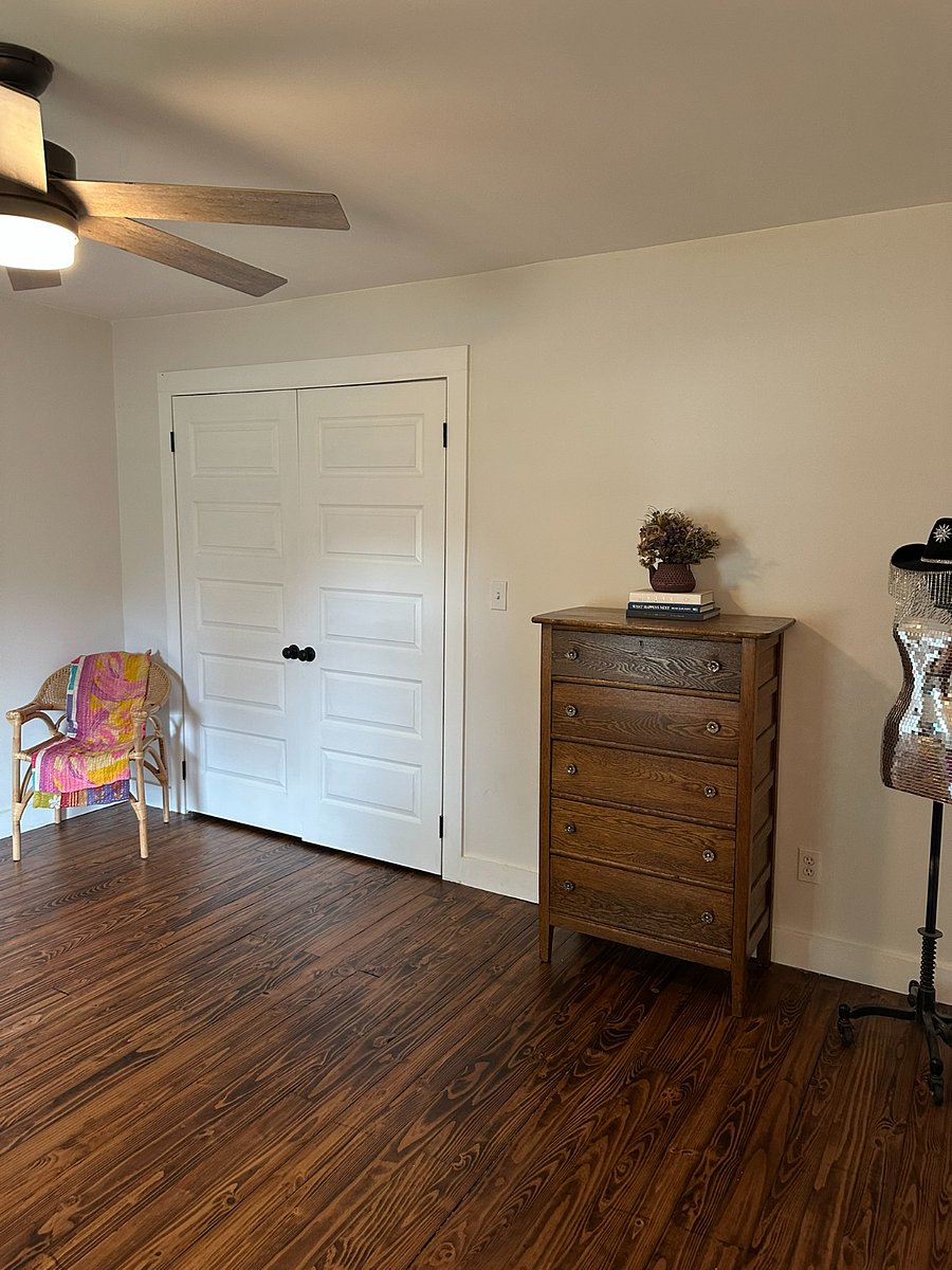 Office / Guest Room (Bed can be added if needed)