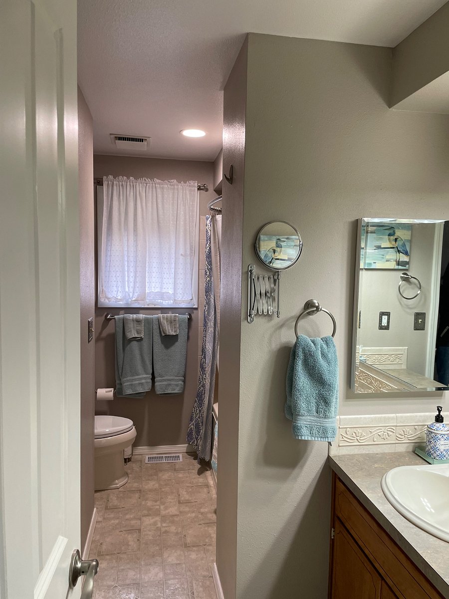 Bathroom off main hallway