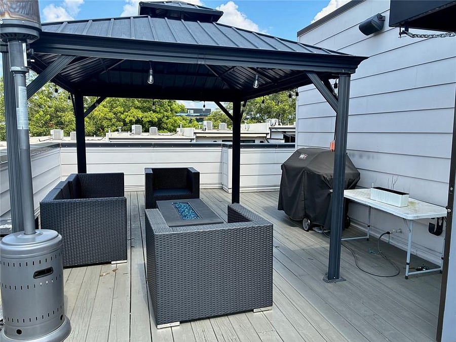 Firepit and Grill