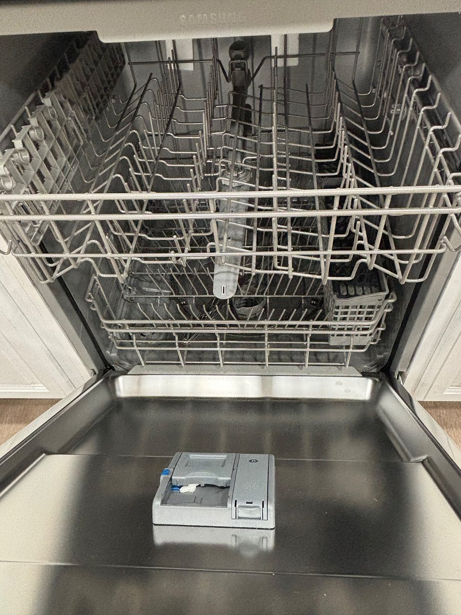 New dish washer