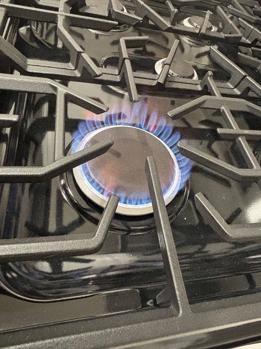 New gas stove