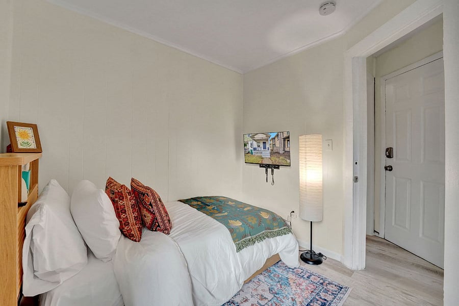 Second Bedroom/Office/ Flexroom