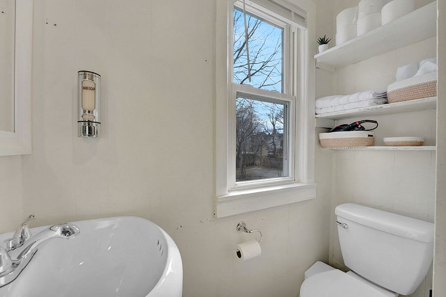 Bathroom 2