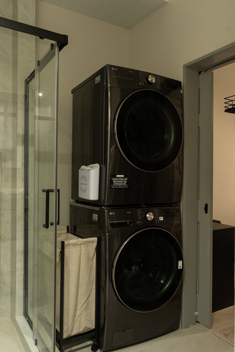 Washer & Dryer 