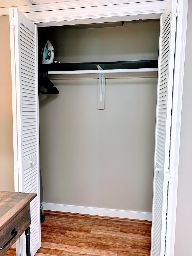 bedroom closet