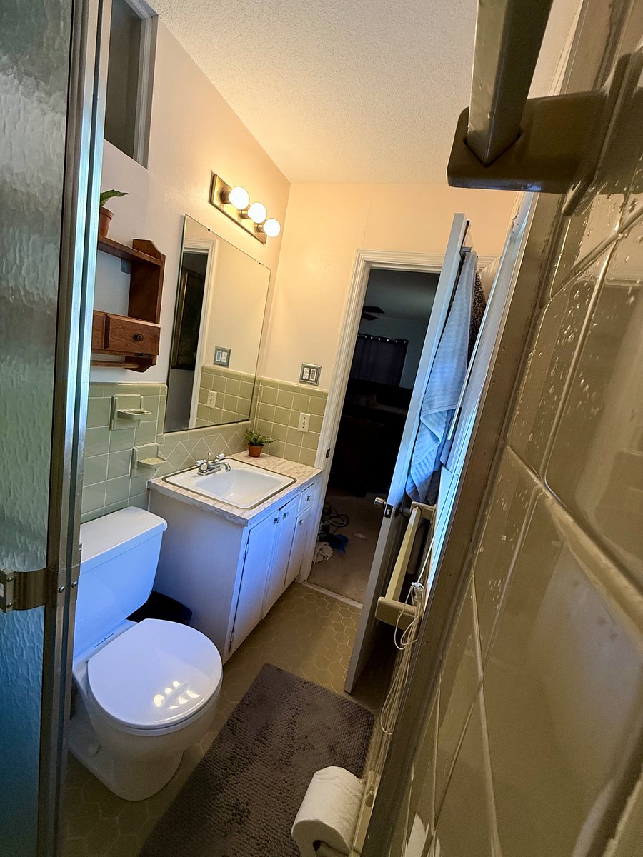 Primary Private Bathroom 3