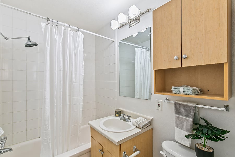 Note: Staged furniture, actual furniture will vary.