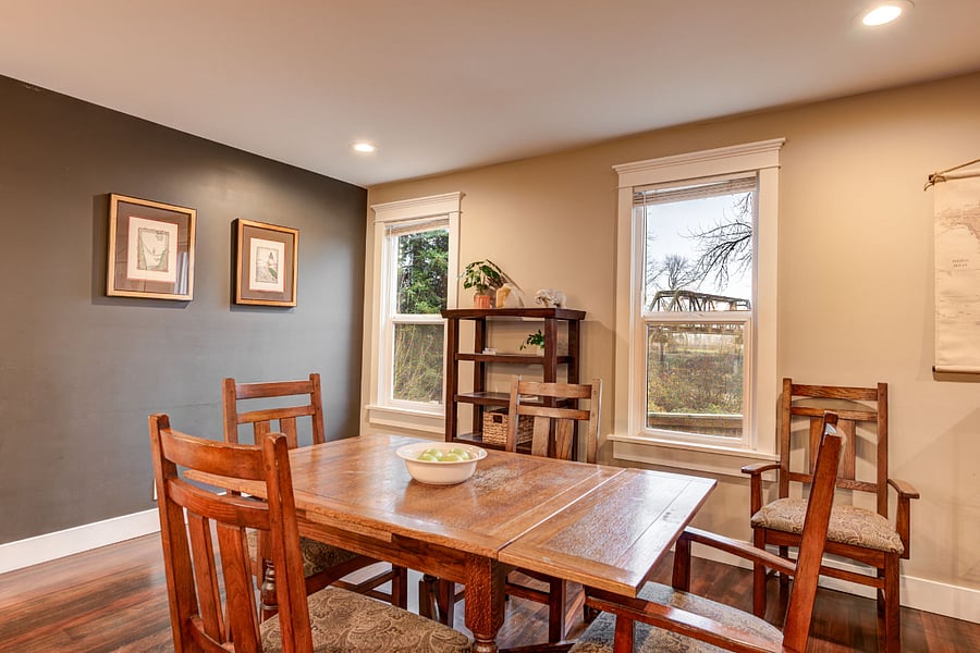 Dining area off kitchen.