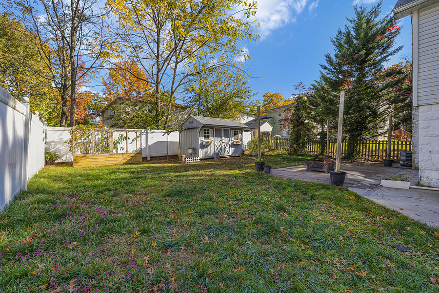 Side yard, rear yard,vegetable garden, patios and shed