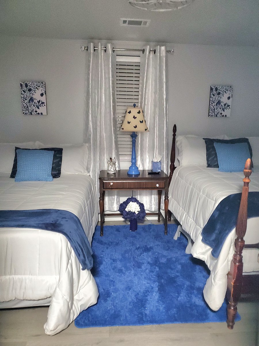 RM 1 Full Bed