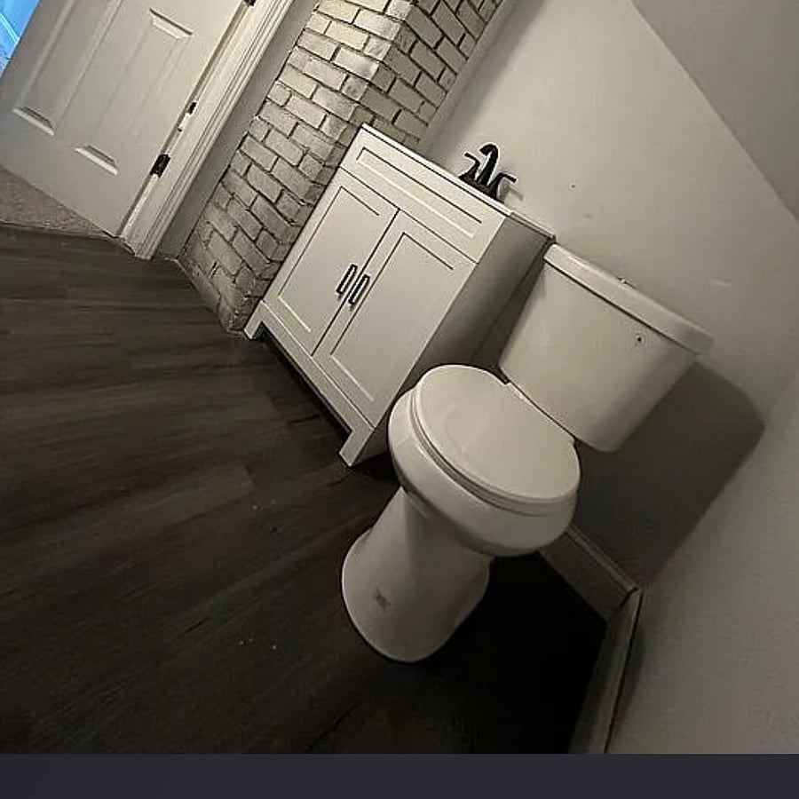 Room 3 bathroom 