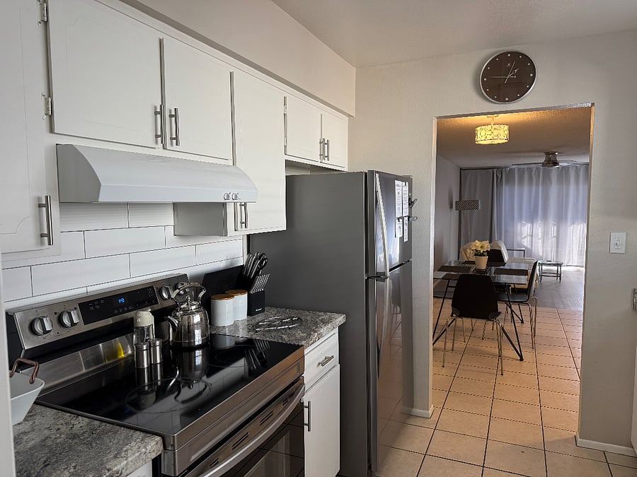 KITCHEN . LIVING ROOM . LIVING ROOM 