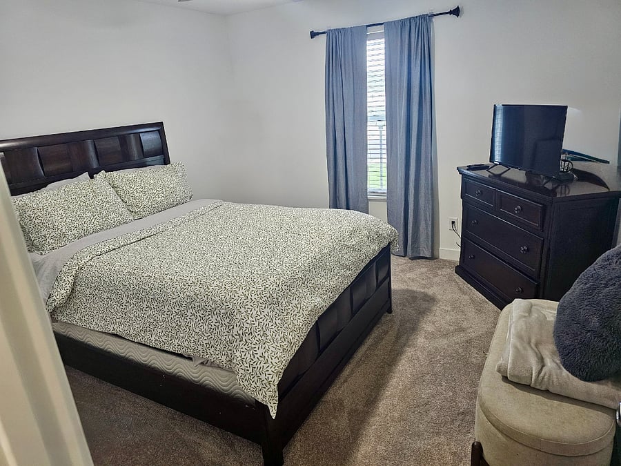 Queen Bed