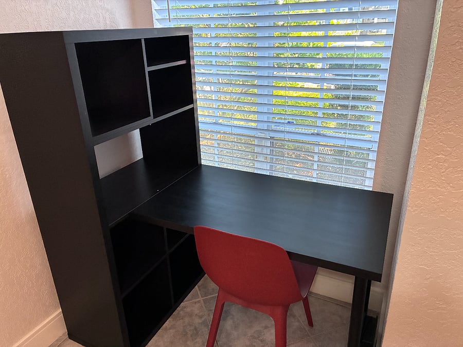 Working or Study area in the Second Bedroom.
