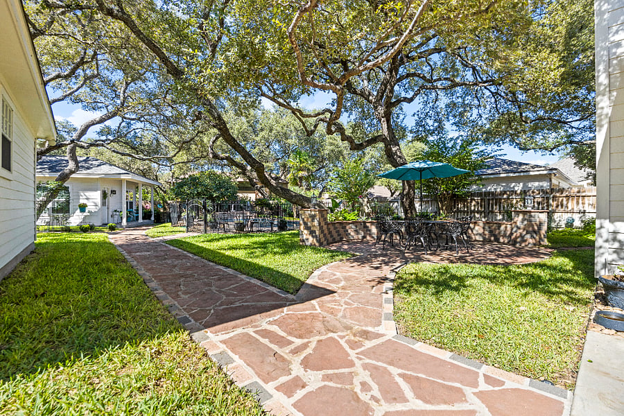 Furnished Finder property 927276_1 photo 21