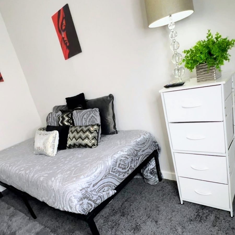 Bedroom 5