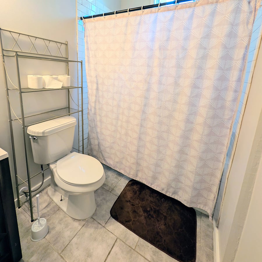 Bathroom 4