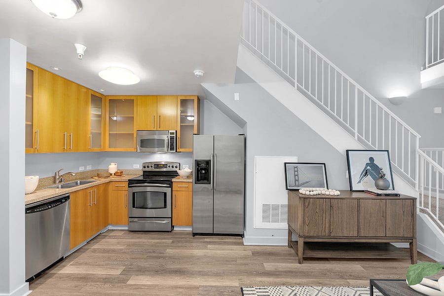 Full Kitchen