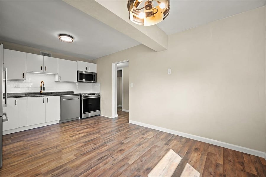 Furnished Finder property 927425_1 photo 12