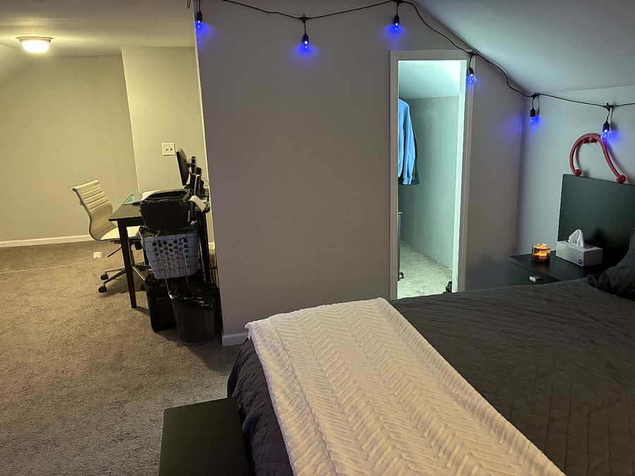 Main Bedroom - Floor 2
