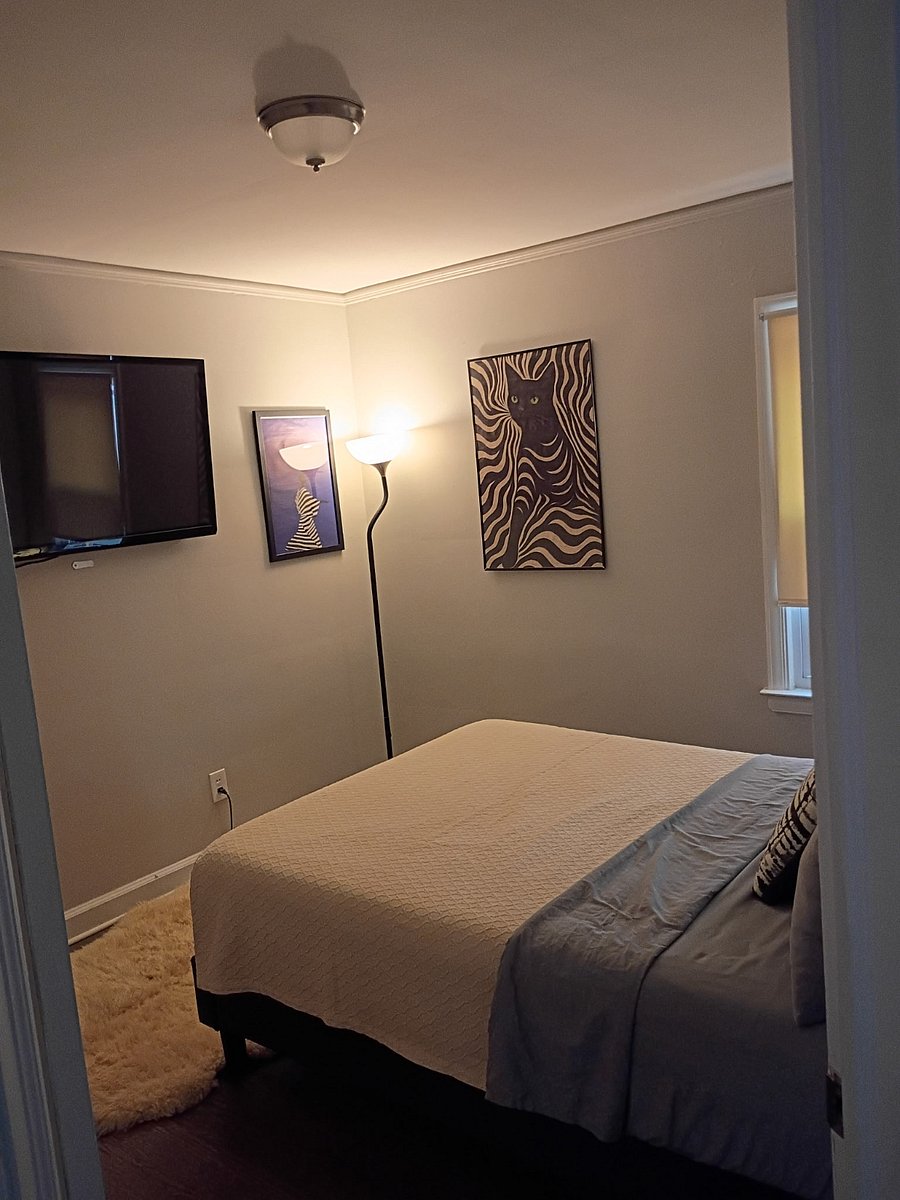 Bedroom 2 - 1st Floor