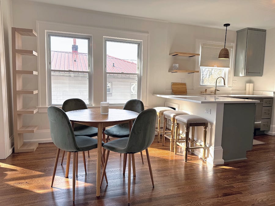 Dining area - seating at the bar-top or dining table.