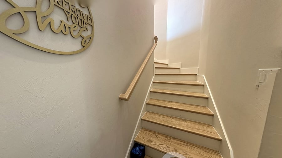 From Entrance and Garage to the 2nd Floor