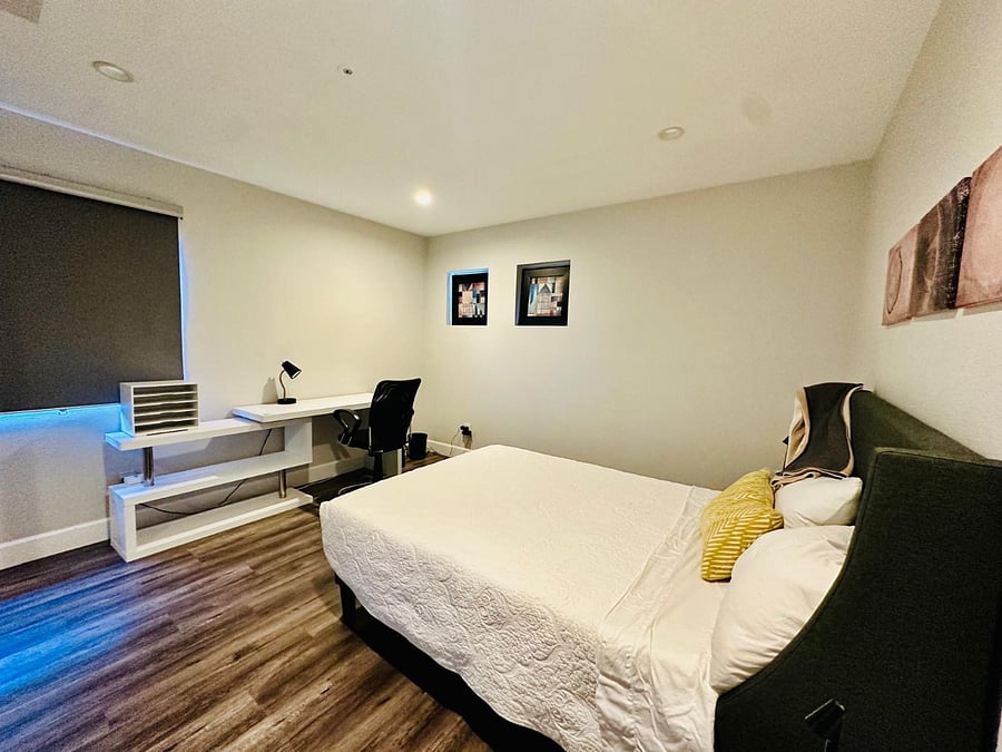 4th Bedroom Upstairs Queen size