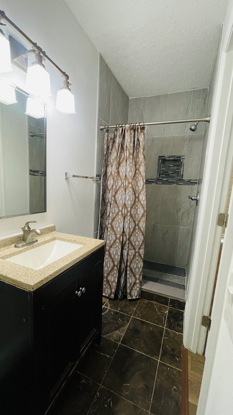 Furnished Finder property 927785_1 photo 5