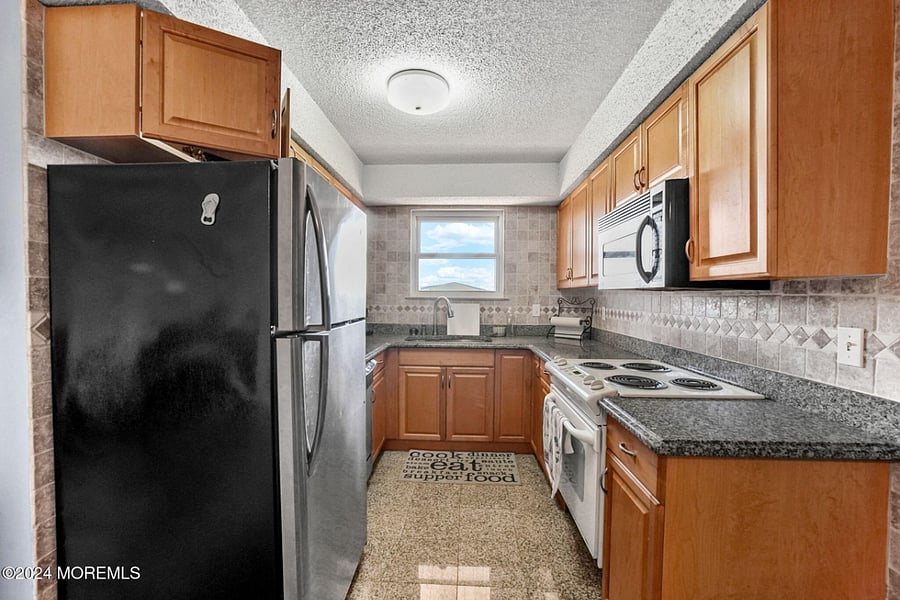 Furnished Finder property 927787_1 photo 5